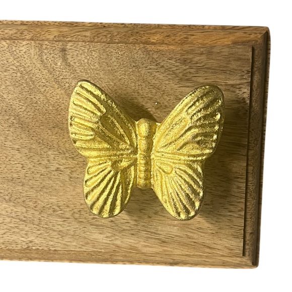 NWT 3 Butterfly Gold Toned Hooks mounted on wood panel - Picture 6 of 9